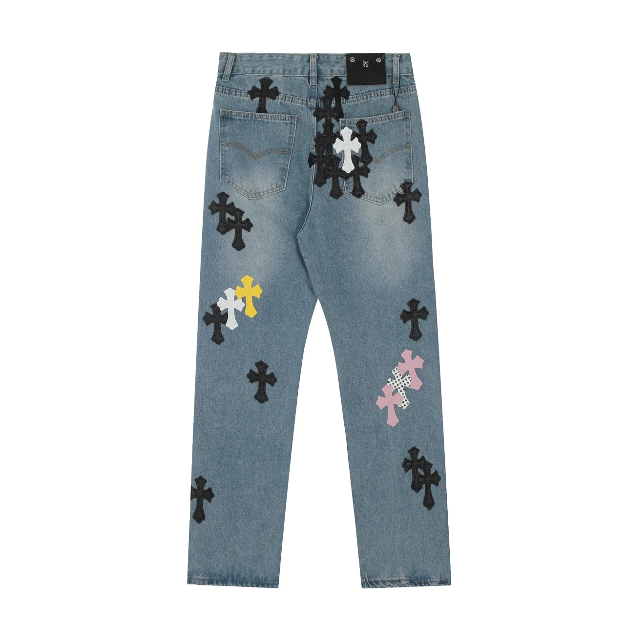 KE974#P250 The only correct leather label version on the market Chrome Hearts CH Cross embroidery distressed jeans Top ceiling quality 100% correct version The correct version is here!  Believe me this must be the best quality you will ever come across! ! Excellent value for money! !  Styles with different washes and textures are very friendly to people with thin legs and thick legs. The straight version is very flattering to the shape of the legs. The moderate length is timeless and easy to match. It is the basis of various styles and a must-have in the wardrobe! ! Add a little stacking to easily control this year's popular clean fit fabric. The fabric is stiff but the upper body is soft without losing texture. The sides and cuffs of some styles have a bone-wash effect. It's really hard not to love it! The outfit effect is immediate! ✅Correctly customize the Croxin metal leather label on the back panel. It is not sold directly with the cross on the finished jeans. 1:1 copying strives for excellence and the details are perfectly grasped. ✅The cross leather label is clear and smooth. Exquisite turning top craftsmanship. ✅Buttons, zippers and hardware are all customized versions of the Croxin LOGO. ✅High-cost washing process. Size: 28 30 32 34 36 (5 sizes)
